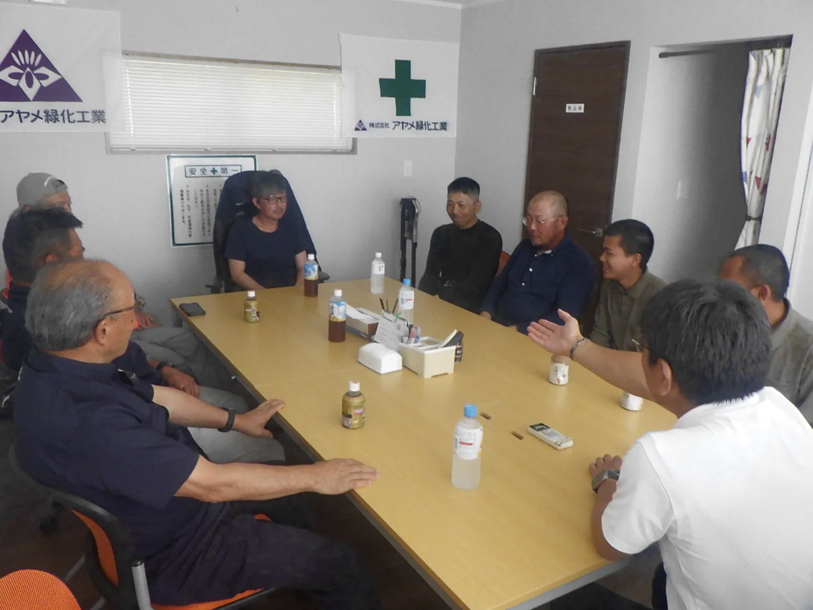 New team members meeting their colleagues at the Kitami branch